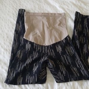 Maternity leggings